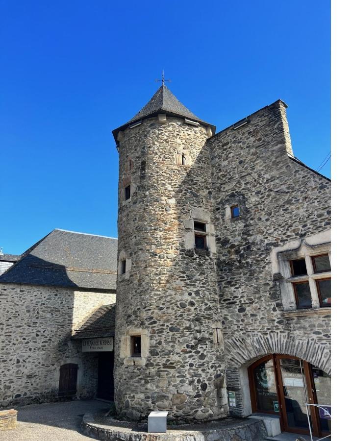 Appt T2 4 Pers Saint Lary Centre Village Parking エクステリア 写真
