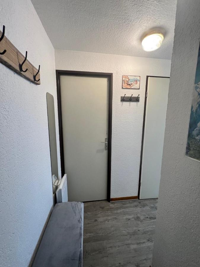 Appt T2 4 Pers Saint Lary Centre Village Parking エクステリア 写真