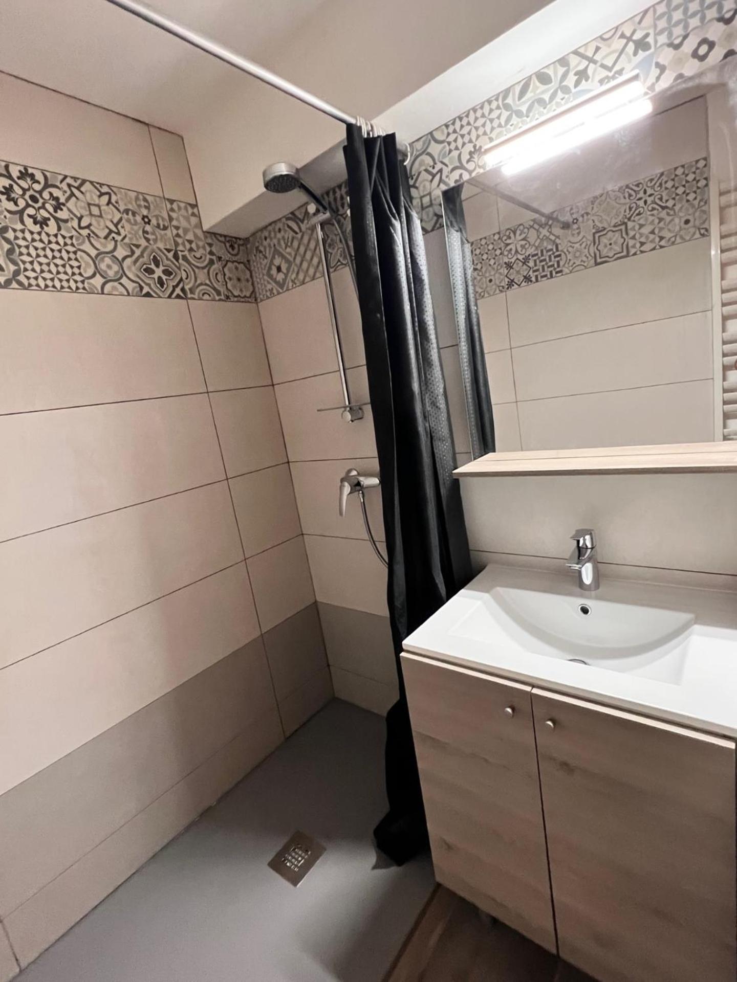 Appt T2 4 Pers Saint Lary Centre Village Parking エクステリア 写真